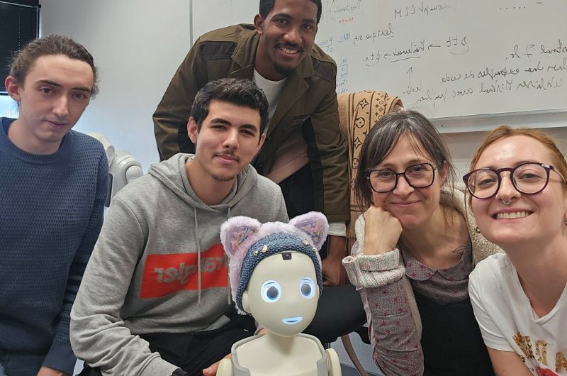 DISCOBOT